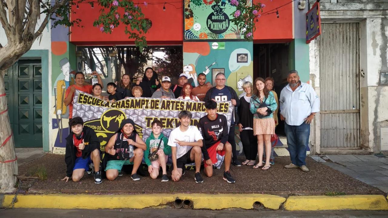 Hostel De Pichincha Gualeguaychú Eksteriør bilde