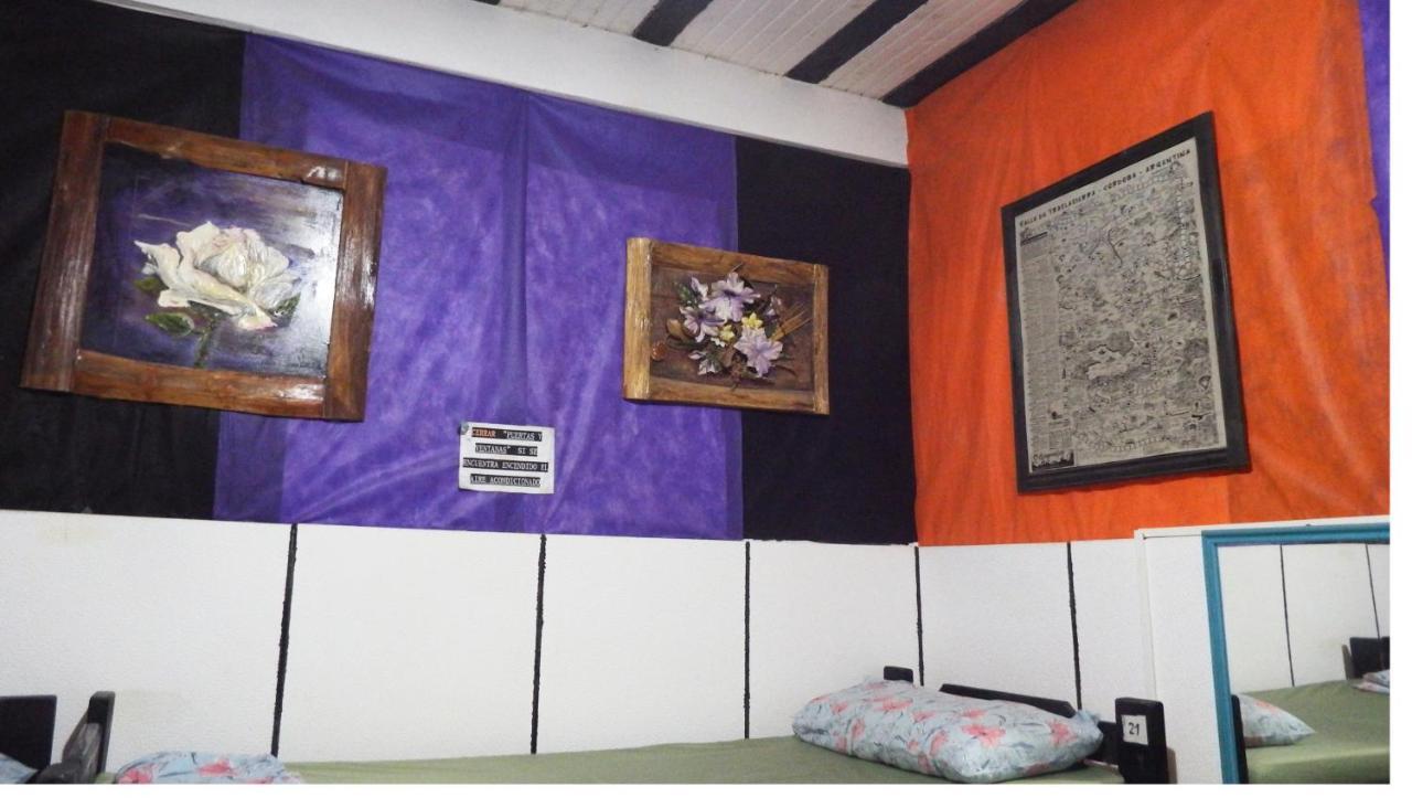 Hostel De Pichincha Gualeguaychú Eksteriør bilde