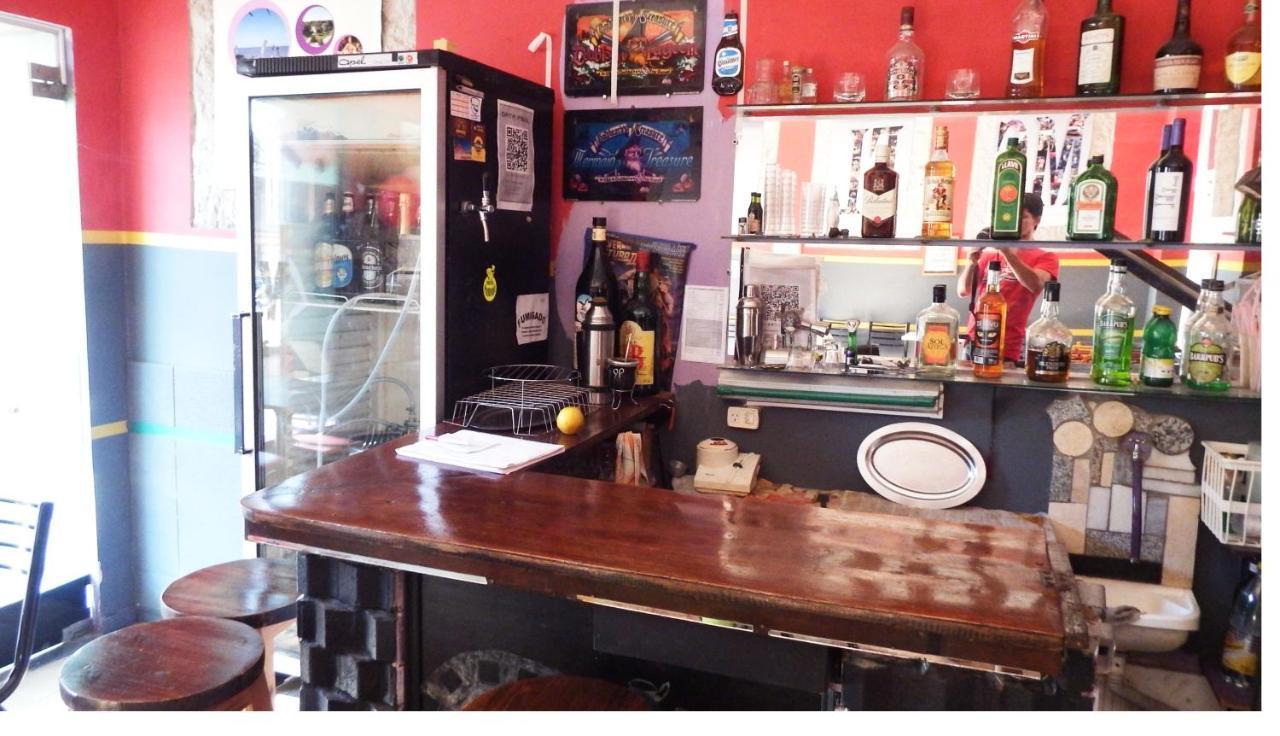 Hostel De Pichincha Gualeguaychú Eksteriør bilde